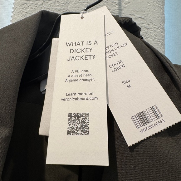 NWT Veronica Beard
Hutchinson Wool-Blend Dickey Jacket Sz M - Picture 11 of 11